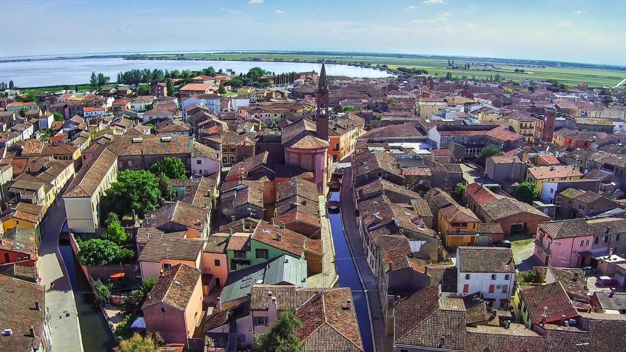 La Casa Di Santino Bed and Breakfast Comacchio Eksteriør billede